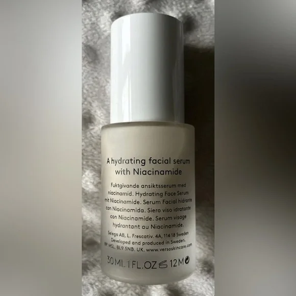 VERSO 4 Hydration Serum With Niacinamide 30ml RRP £80 - Picture 3 of 3